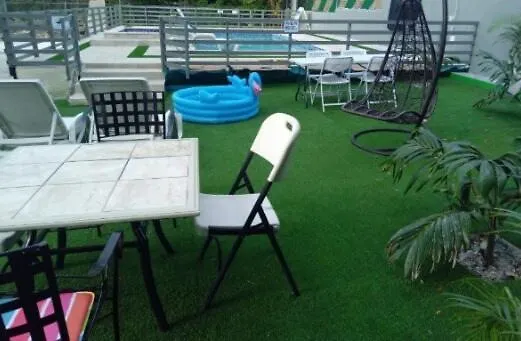 Mirando Place #8 ---beach Club Access, ,pool, Hottub, Gym,3 Lounges, #8 -airport 10 Mins